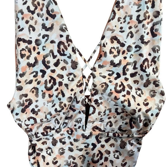 AQUA BENDITA Becca Pavana Leopard Print One Piece Swim Suit - Picture 5 of 10